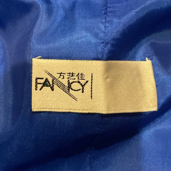 Fancy Blue Embroidered With Flowers Chinese Jacket with Chinese Collar - Picture 3 of 4